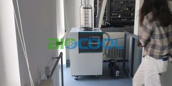 农科院作物科学研究所采购MK体育直播app官方版
FD-1A-80+冻干机