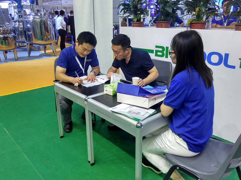 MK体育直播app官方版
冻干机参展药机博览会(CIPM) 